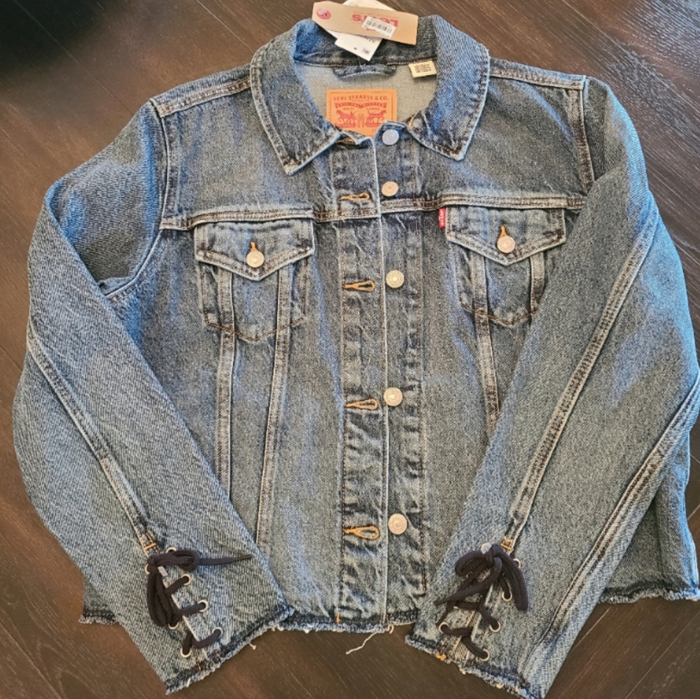Levi's denim trucker jacket